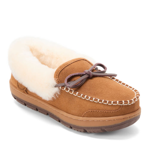 Product Image for Fireside by Dearfoams Women's Gladstone Genuine Shearling Moccasin with Stitching